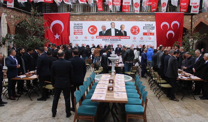 MHP Aydın'da yeni yönetim tanıtıldı