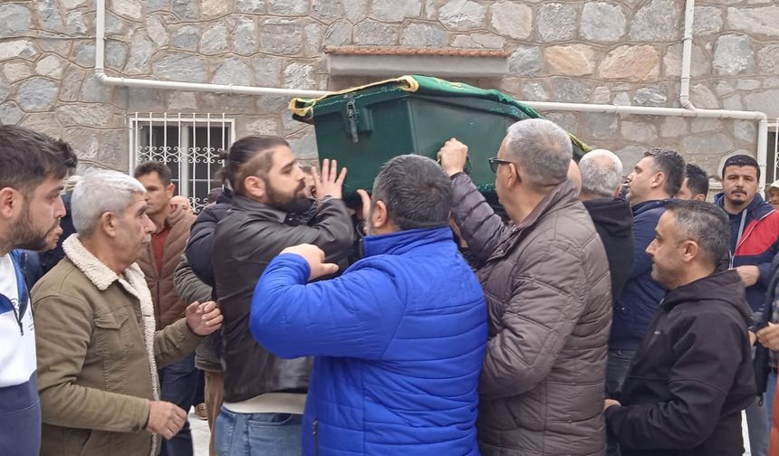 Söke’nin asırlık çınarı 107 yaşında hayata veda etti