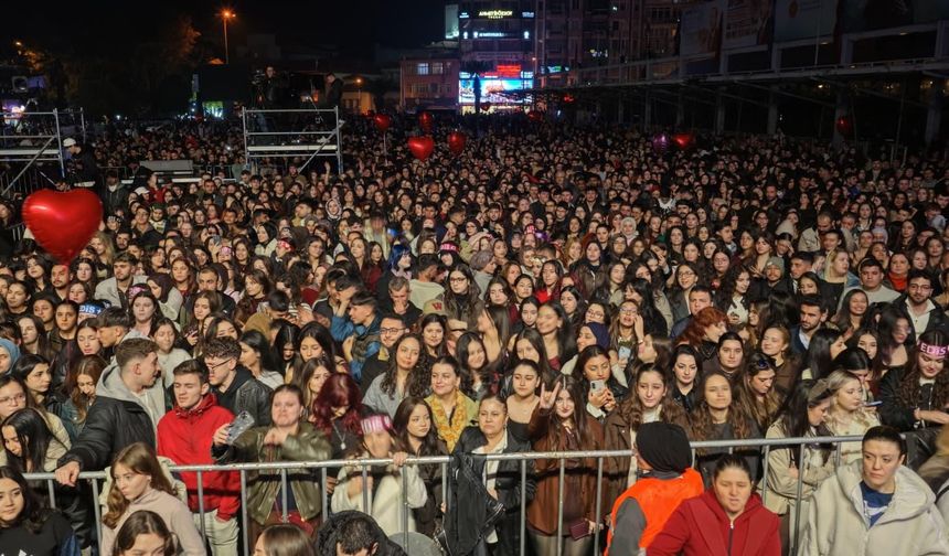 Başkan Çerçioğlu Aydınlıları Edis ile buluşturdu