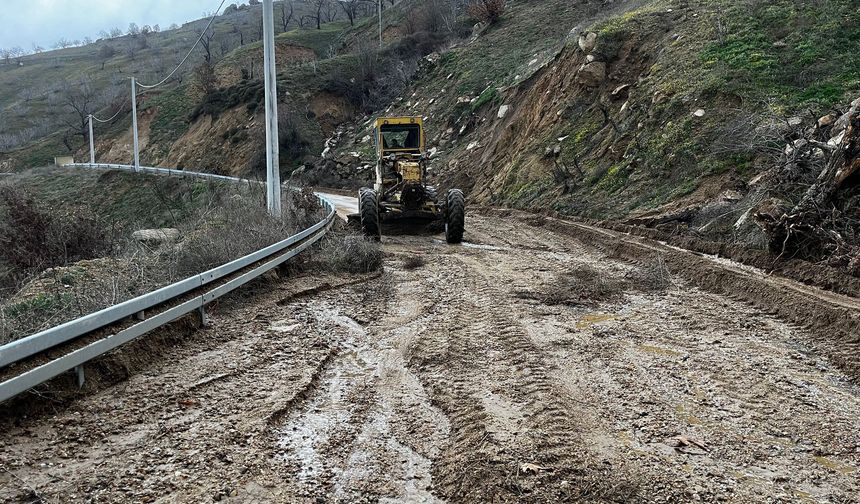 Aydın Büyükşehir Belediyesi ekipleri zamanla yarışıyor