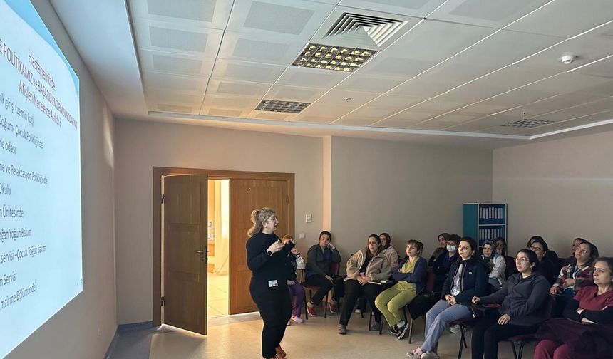 Nazilli'de anne sütünün önemi anlatıldı