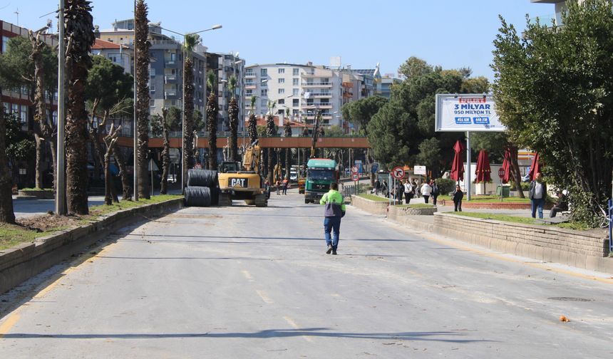 Yeni Dörtyol Köprülü Kavşağı Projesi’nde çalışmalar başladı