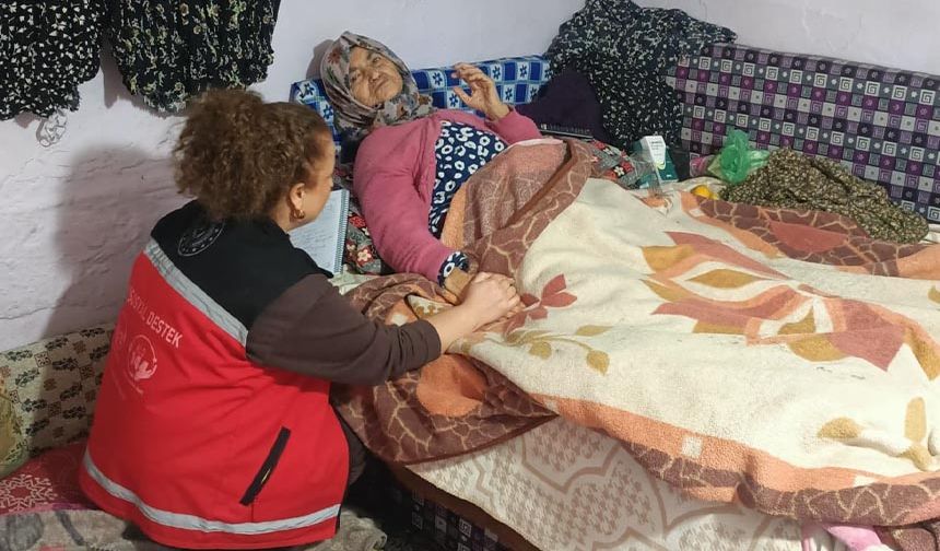 Yangın mağduru aileye barınma ve sosyal destek