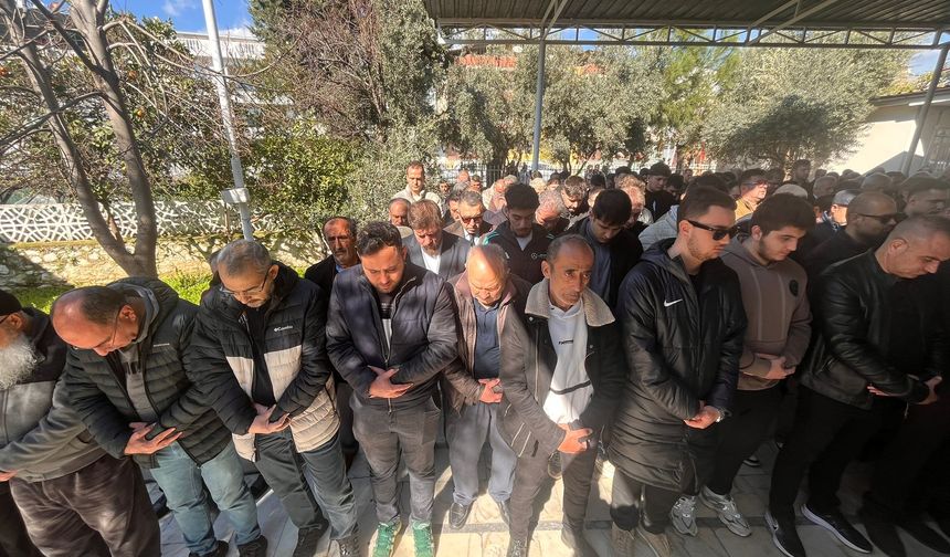 Nazillili iş insanı dualarla son yolculuğuna uğurlandı