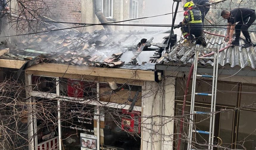 Buharkent’te iş yeri yangını