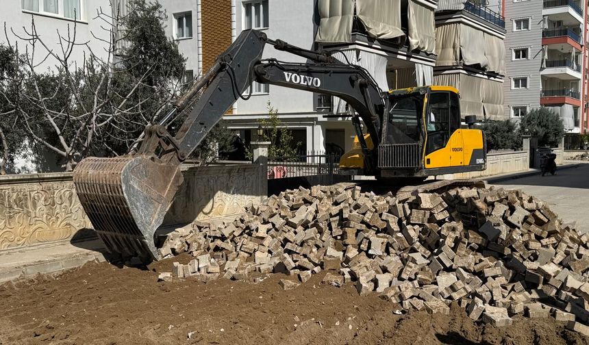 Yeşil Mahalle’de üstyapı çalışmaları hızla sürüyor