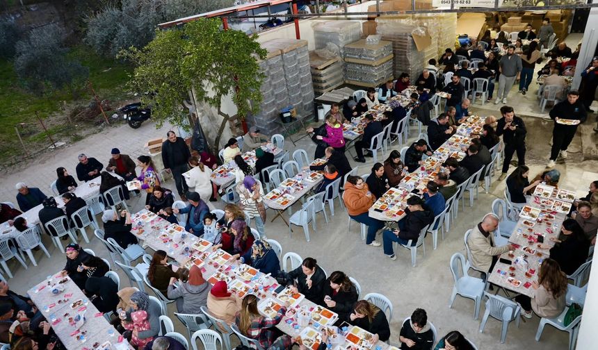 Batur’dan gönül sofrası.. Aynı sofrada iftar açtılar