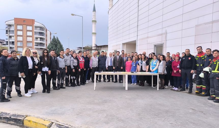 Nazilli Devlet Hastanesi’nde Yangın Tatbikatı Başarıyla Gerçekleştirildi