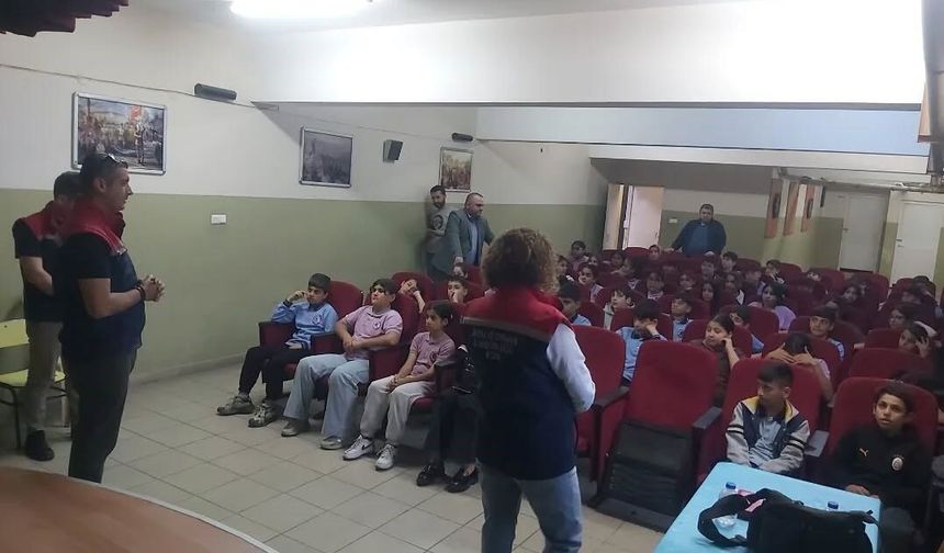 Aydın’da öğrencilere organik tarım anlatıldı