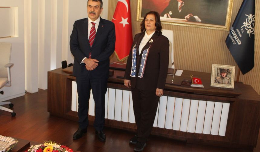 Başkan Çerçioğlu Bakan Tekin’i ağırladı