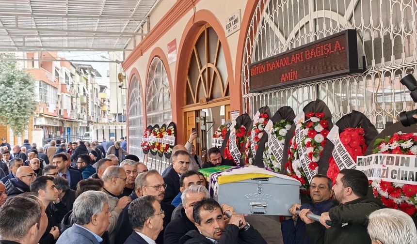 Nazilli’de hüzünlü veda.. Esin Tumlu son yolculuğuna uğurlandı