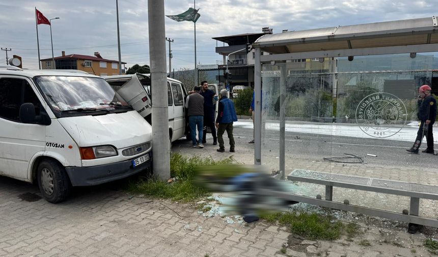 Buharkent'te feci kaza.. Işık ihlali can aldı