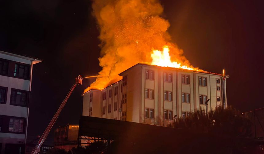Nazilli’de korkutan yangın