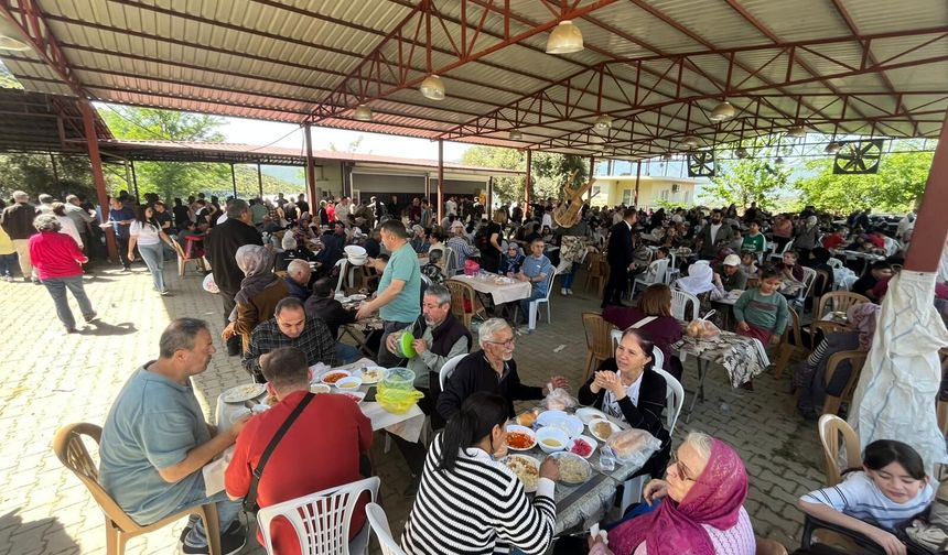 Nazilli’de Çoban Dede hayrına yoğun ilgi