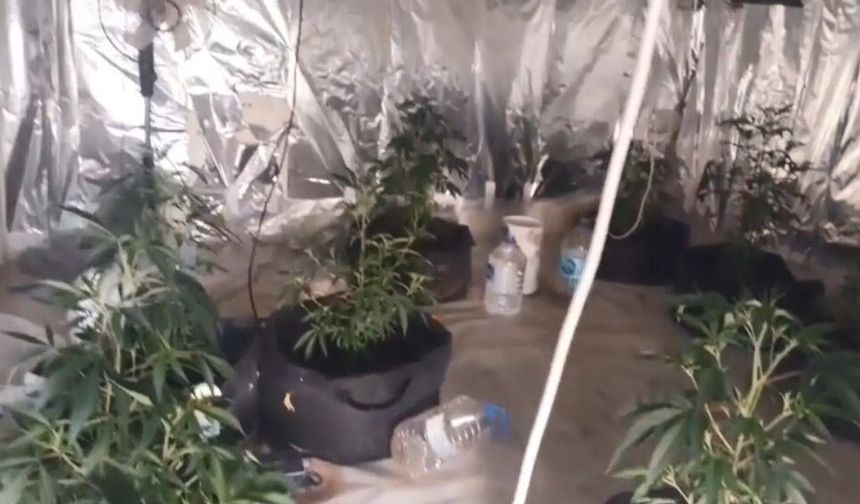 Kuşadası'nda 22 kilogram madde ele geçirildi