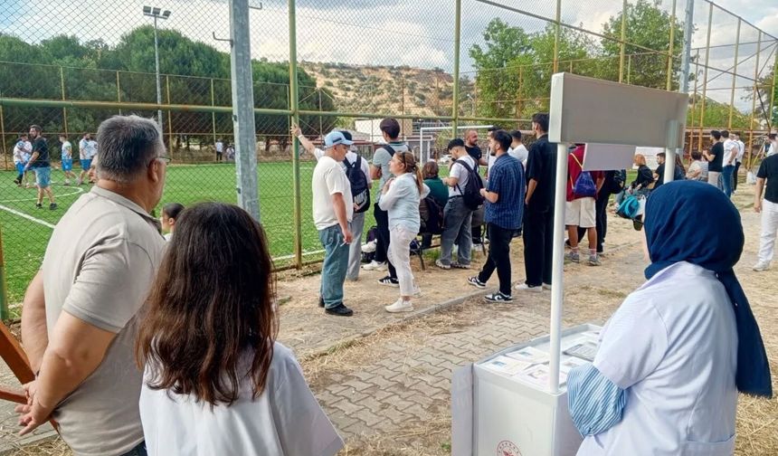 Nazilli'de cilt kanseri ve sigaranın zararlarına dikkat çekildi