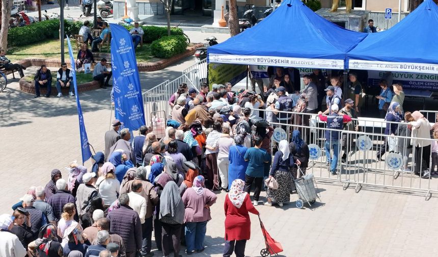 Başkan Çerçioğlu’nun öncülüğünde Ata Tohumlarından üretilen fideler vatandaşlarla buluşuyor