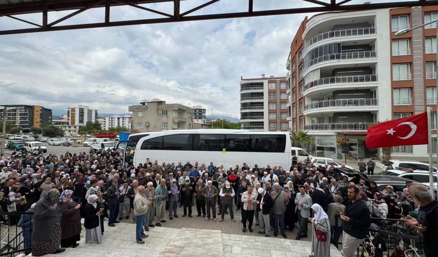 Nazilli’de hacı adayları dualarla uğurlandı