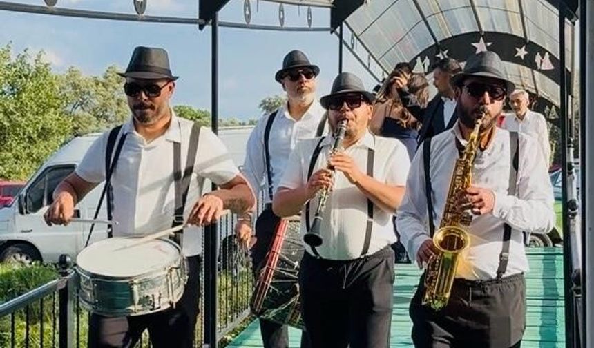Nazilli’de düğün ve sünnetlerin yeni yıldızı: Bando Nazilli