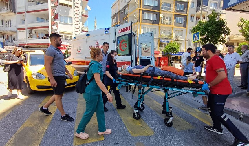 Yolun karşısına geçmek isteyen kadına taksi çarptı: 1 yaralı