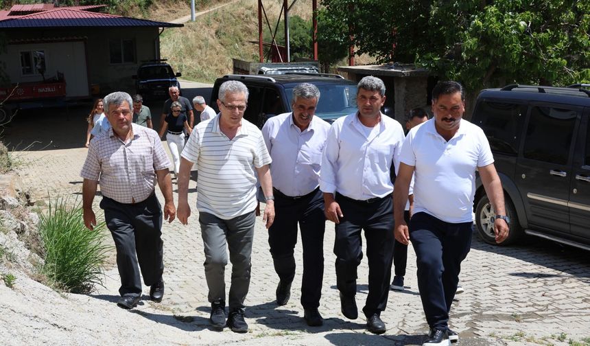 Başkan Tetik mahallelerin sorunlarını yerinde değerlendirdi