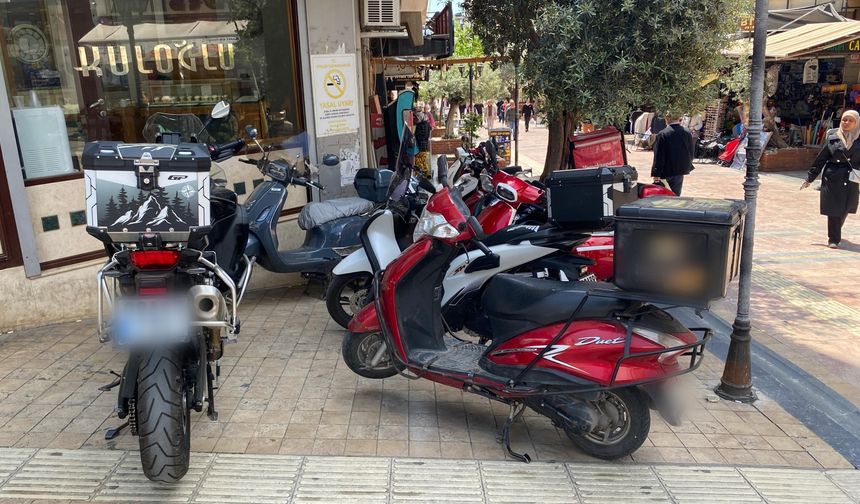 Yoğun trafikten kaçan vatandaşlar motosiklete yöneliyor