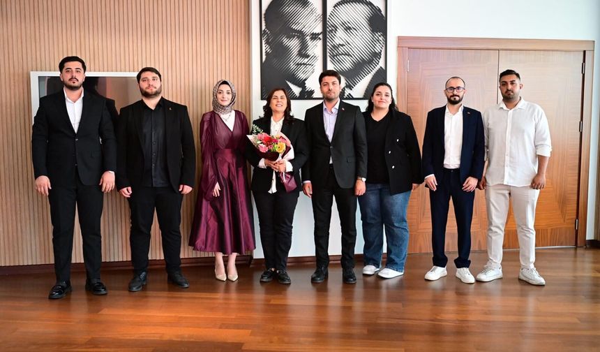 Başkan Çerçioğlu’na Türkiye Gençlik Vakfı Aydın İl Temsilciliği’nden ziyaret