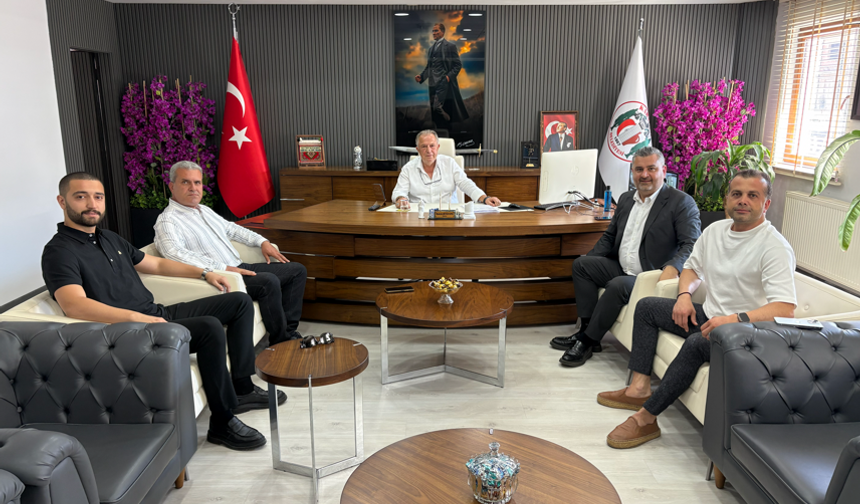 Özen Akgün’den Karacasu çıkarması: Başkan Büyükyapıcı’yı ziyaret etti