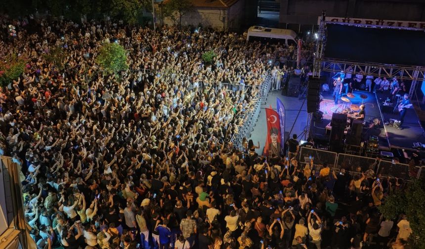 Başkan Çerçioğlu'ndan Nazilli'de yaz konseri