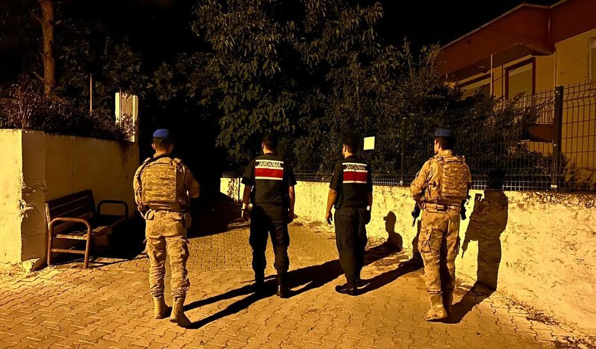 Bozdoğan’da jandarmadan gece boyu yangın ve hırsızlık denetimi