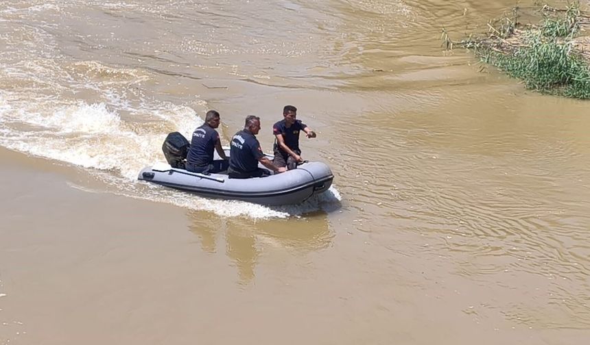 Menderes'te kaybolan Şahin için çalışmalar yeniden başladı