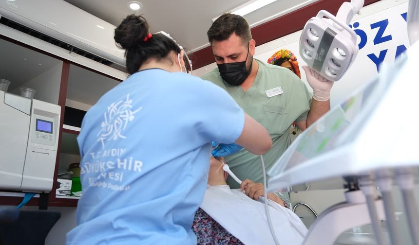 Başkan Çerçioğlu ağız ve diş sağlığı hizmetlerini Efeler, Didim ve İncirliova’da vatandaşlarla buluşturdu