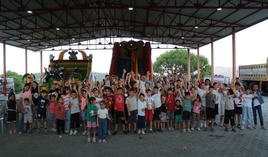 Bozdoğan’da çocuklar yaz şenliklerinde eğleniyor