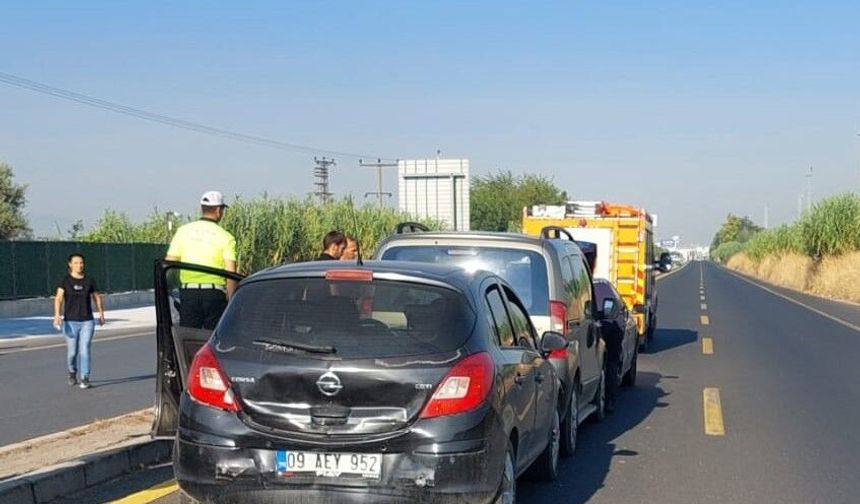 Aydın’da 8 araçlı zincirleme trafik kazası