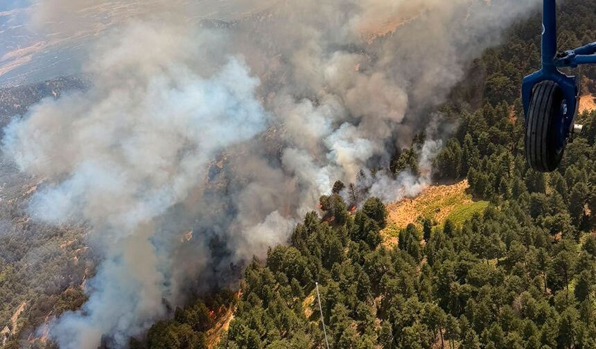 Kuyucak'ta alevlerle mücadele sürerken meteoroloji kritik saatlere dikkat çekti