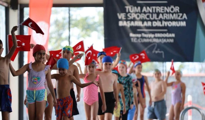 Kuyucak’ta “Yüzme Bilmeyen Kalmasın” projesi tamamlandı