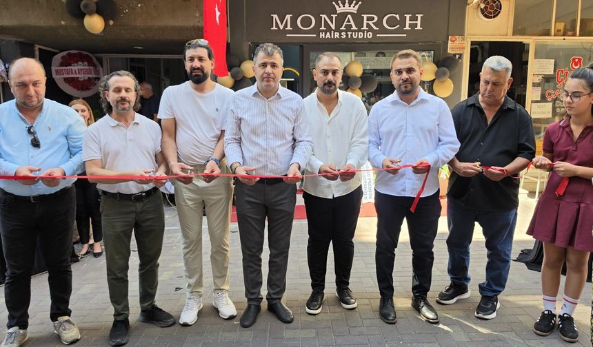 Nazilli’de berber sektörüne yeni soluk: Monarch Berber açıldı