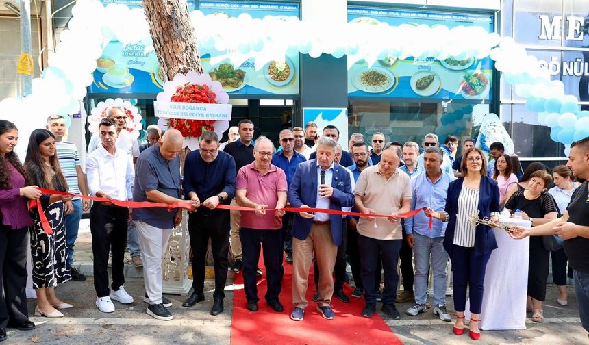 Kuyucak’ın rengi mavi.. Arslan’a tam destek