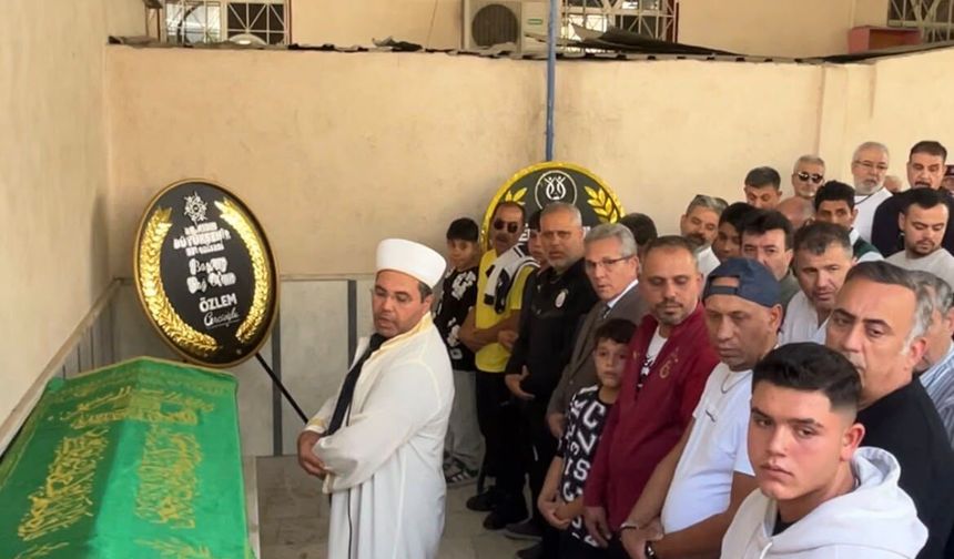 Yavuz Elmas’a son veda.. Nazilli’nin usta müzisyeni dualarla uğurlandı