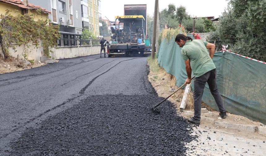 Nazilli Belediyesi Zafer Mahallesi’nde asfalt çalışmalarına başladı