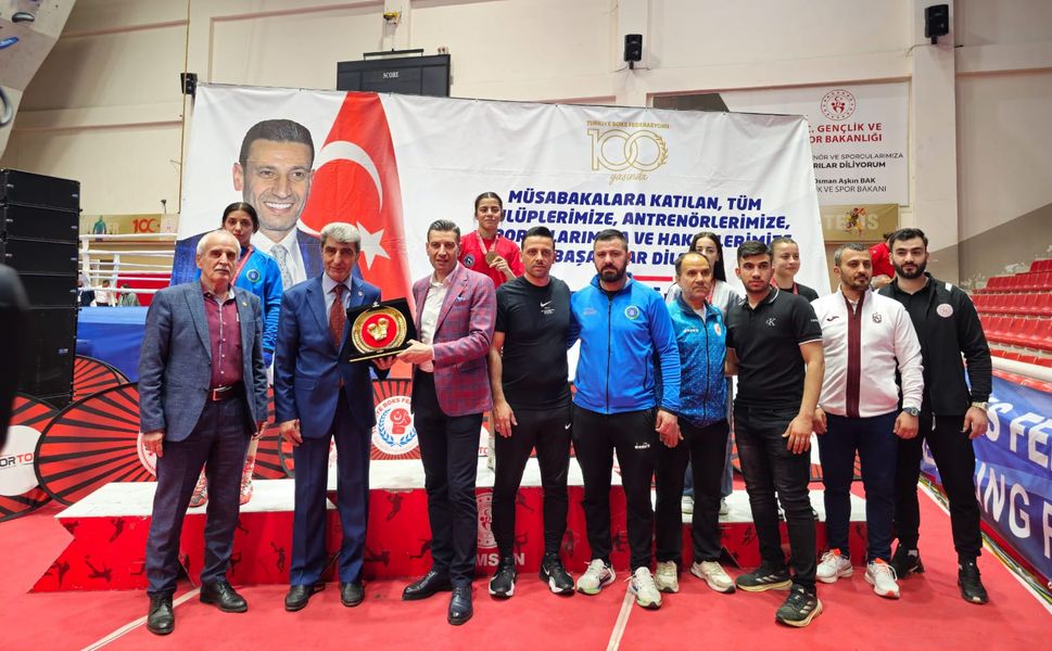 Nazillili Boksörlerden 2 Madalya Daha! Gururumuzsunuz Kızlar!