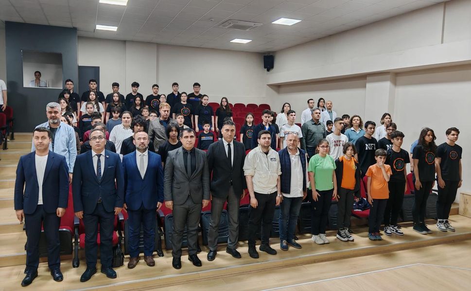 Nazilli'de Matematik Olimpiyatlarında Dereceye Giren Öğrencilere Ödül Yağmuru
