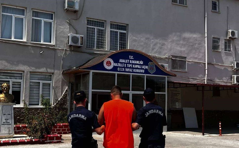 Aydın’da jandarmadan aranan şahıslara darbe: 25 kişi yakalandı