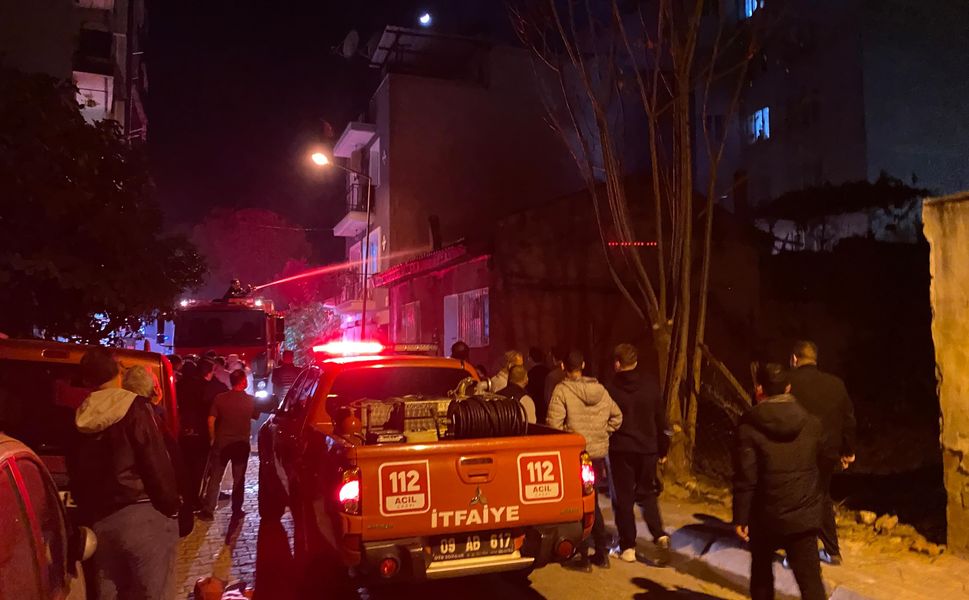 Aydın'da çıkan yangında yaşlı kadın evsiz kaldı