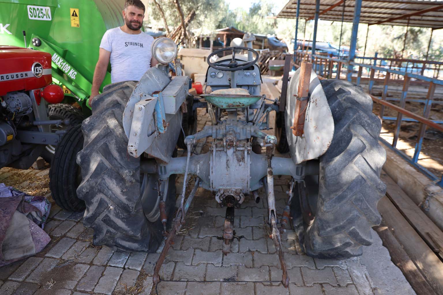 Aydın’da 77 Yıllık Traktör Saat Gibi Çalışıyor (2)
