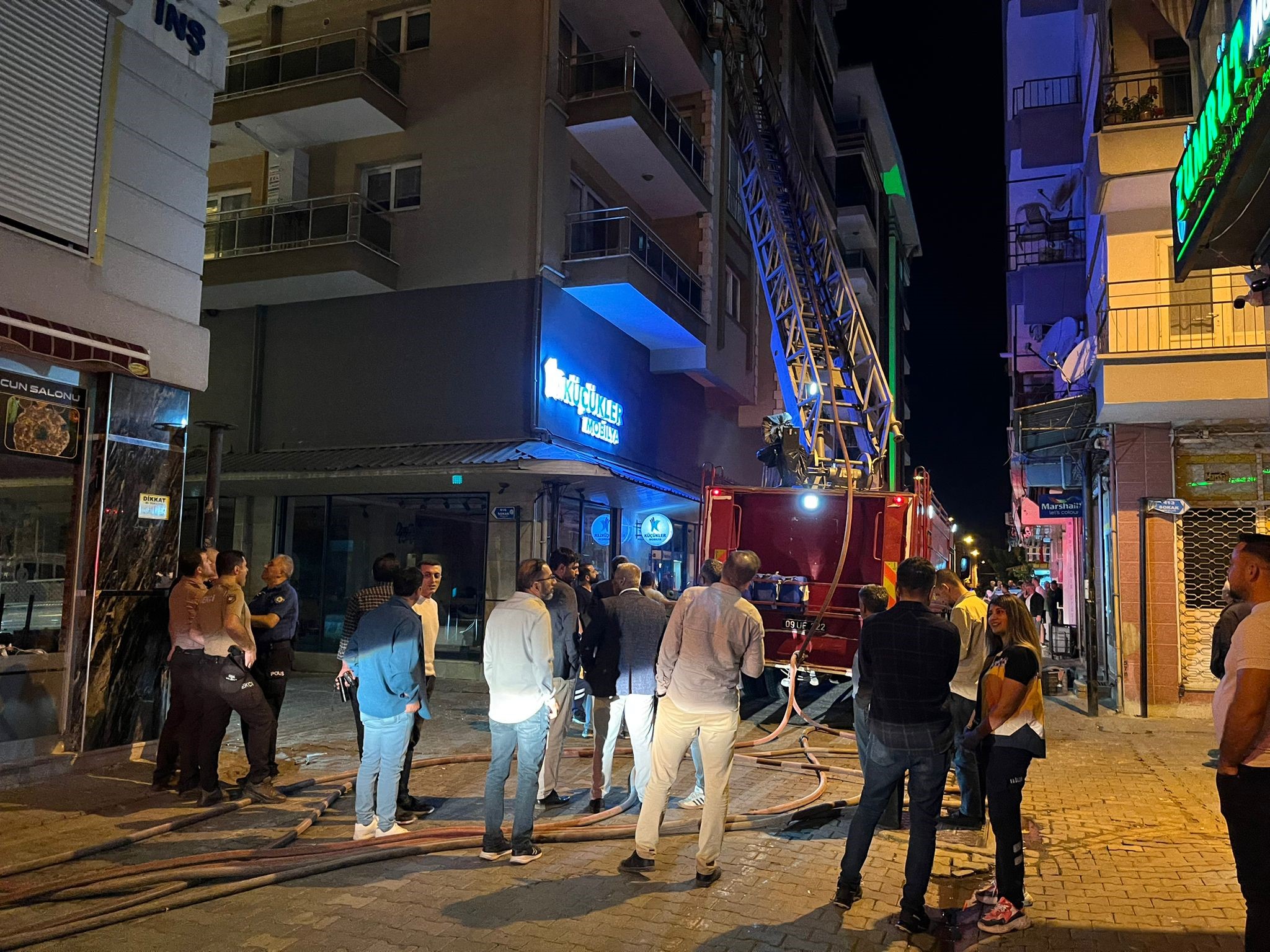 Aydın’da Mahalleli Sokağa Döküldü (2)-2