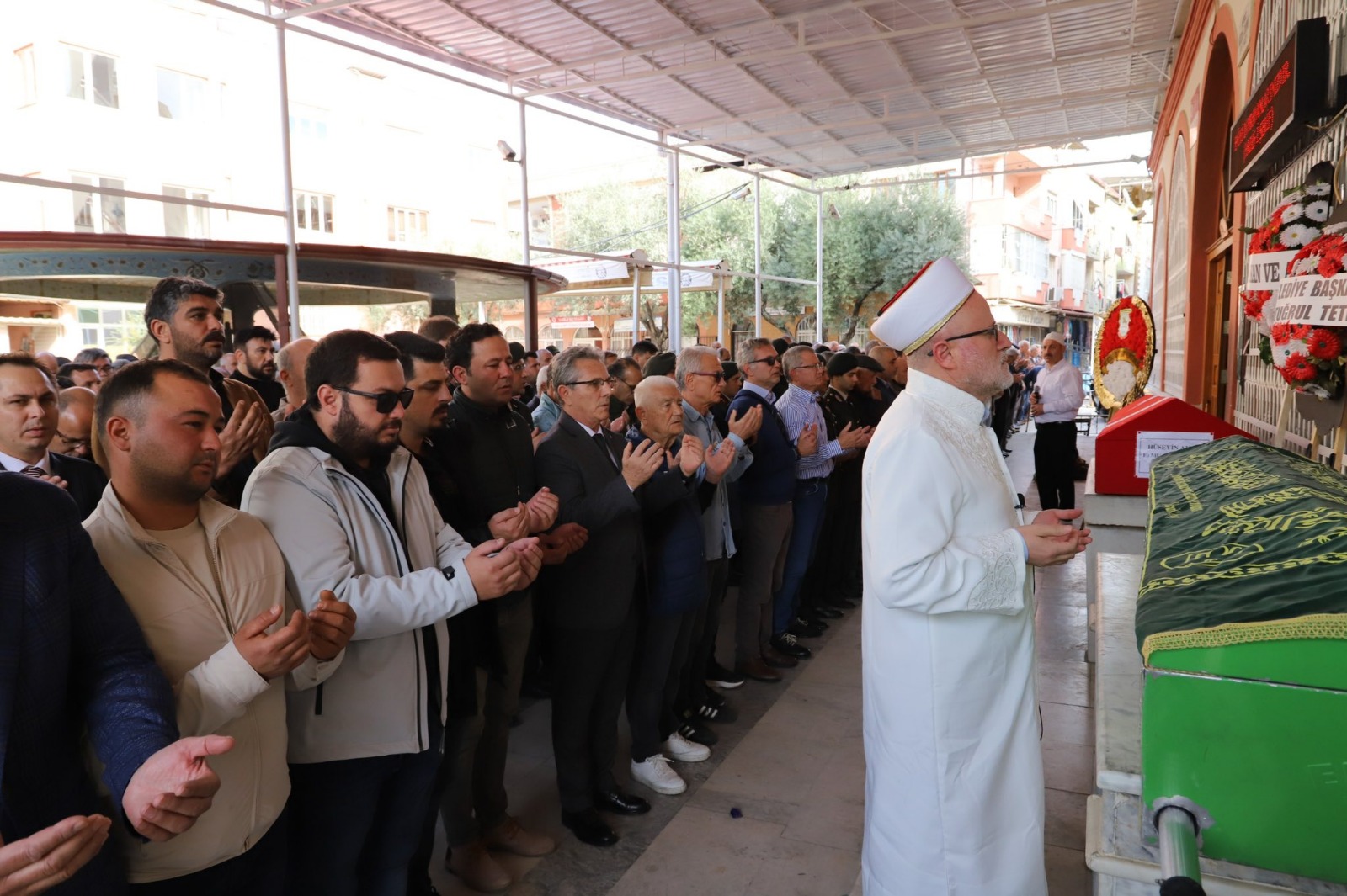 Whatsapp Image 2025 11 21 At 17.47.55 (1)