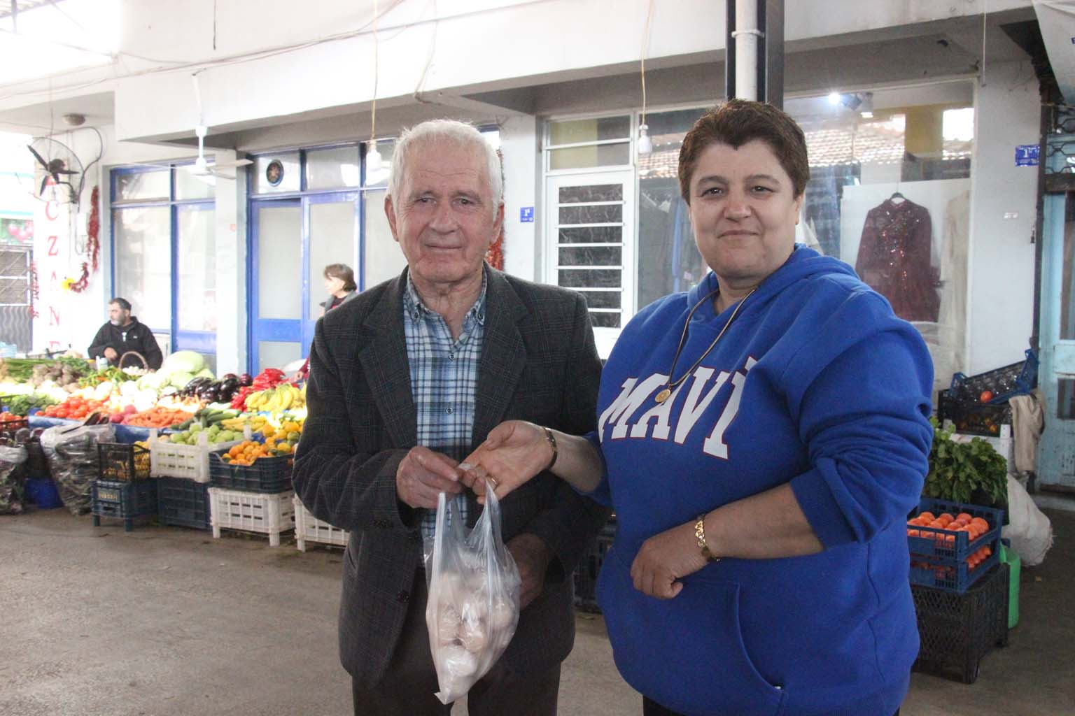 Aydın’da Acısını Çalışarak Unutmaya Çalışıyor (4)