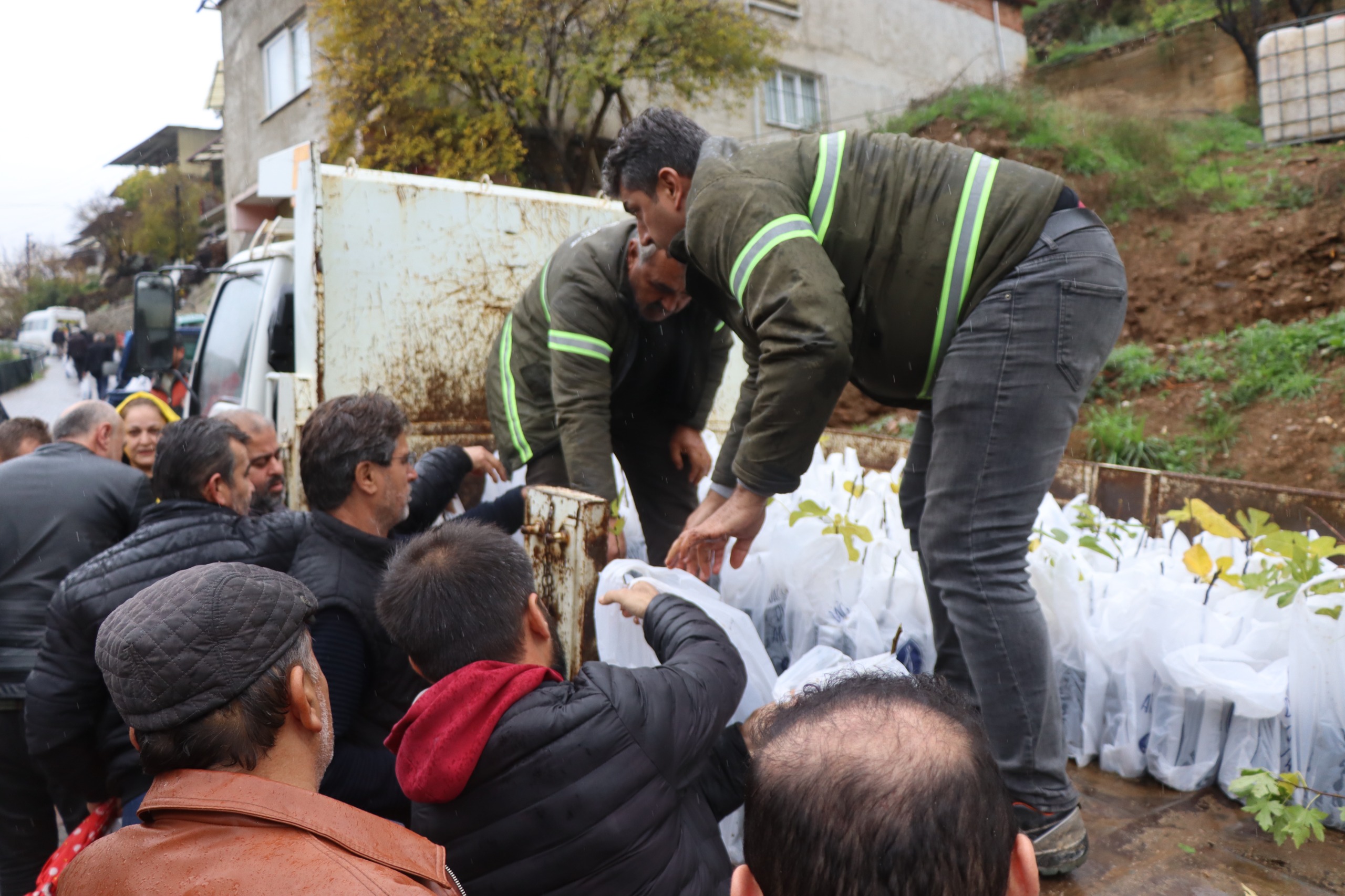 Whatsapp Image 2025 12 09 At 20.04.08 (1)