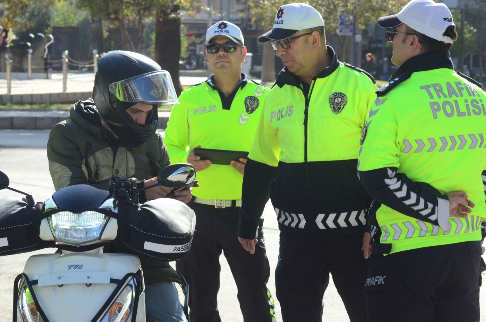 Whatsapp Image 2025 12 15 At 17.55.04 (1)